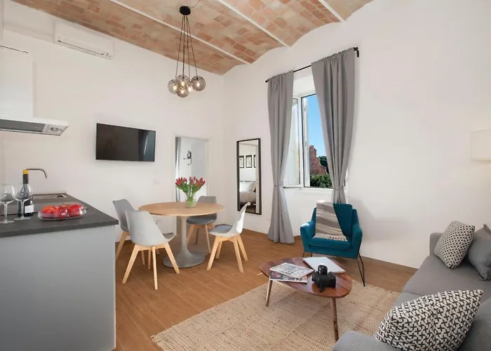 Residenza Flavia Roma